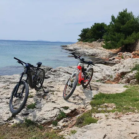 Penthouse For Two Family Apartman