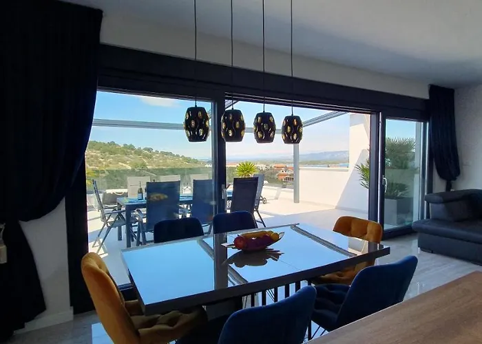 Penthouse For Two Family Apartmán *