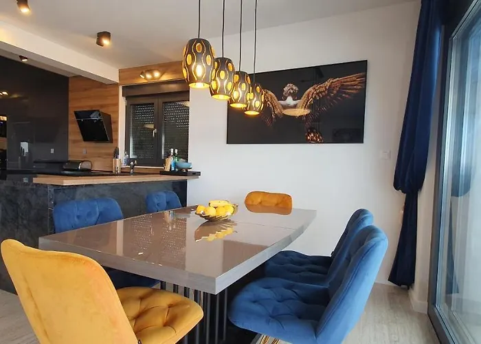 Penthouse For Two Family Apartmán *