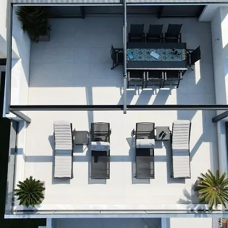 Apartment Penthouse For Two Family
